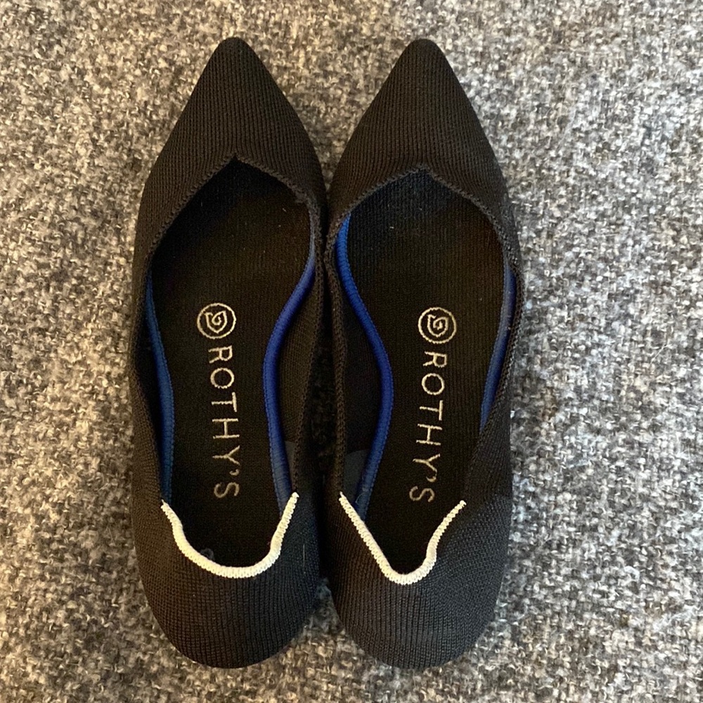 Women’s Rothy’s pointy toe